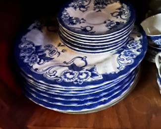 Blue & White Dinnerware Set