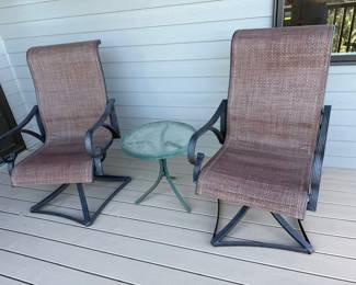 009 Two Armchairs and Table