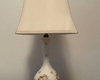 001 Vintage Hollywood Regency Style Lamp