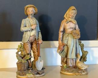 Two Homco Figurines