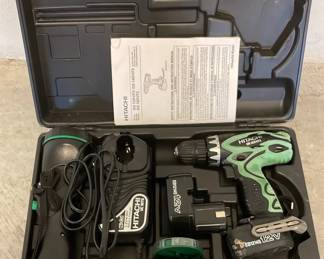 Hitachi 12V Drill Kit in Case