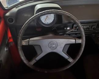 JUST ADDED 1977 VW SUPER&nbsp;BEETLE $6000 OBO see images Needs to be towed by buyer&nbsp;

call 6307010161 for more info