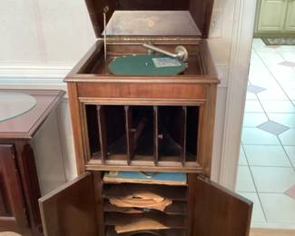 Victrola Record Player