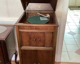 Victrola Record Player