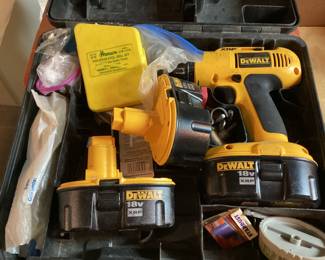 Dewalt Adjustable Clutch Cordless half inch VSR Drill