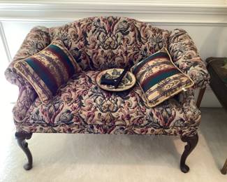 Settee Carved Wooden Frame with Cabriole legs and upholstered Floral Fabric