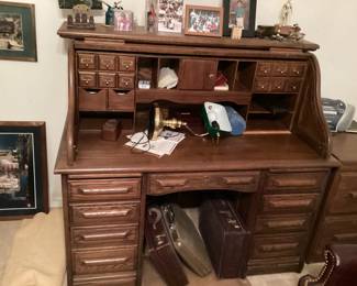 Riverside Roll Top Desk