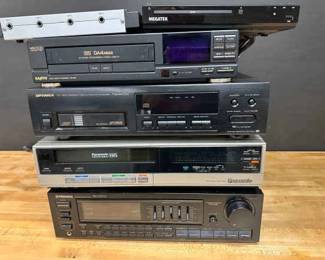6 Miscellaneous Home Entertainment Components