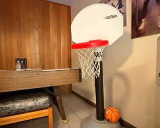 Portable Basketball hoop. Backyard Gear model.
