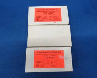 Lot 320. 60 professionally reloaded 25-35 rounds