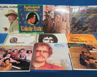 Lot 236. 10 LPs including Gordon Lightfoot, Burl Ives, Roy Rogers, Tex Ritter, and more