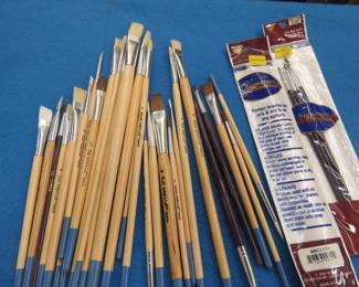 Lot 287. New paint brushes for watercolor art and crafts