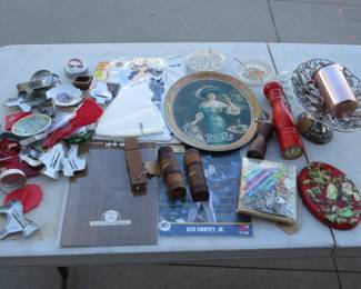 Lot 53. Collectible smalls including Coke, Pepsi, cookie cutters, and more