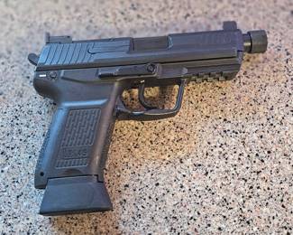 1 of 6 pictures - Hk45 Compact Tactical V1 .45 Handgun