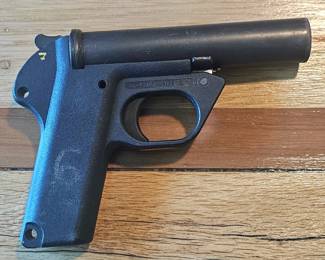 1 of 4 pictures - Hk Sic P2 A1 26, 5MM Flare Gun