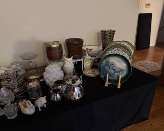 Assorted Plates, Beleek, etc 