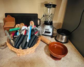 Thinking the basket may be at maximum capacity.