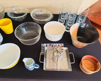 Ok, pick out the Ying / Yang bowl.