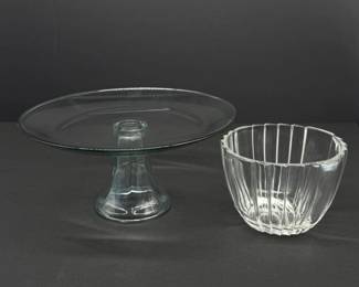 93 VintageGlassCakeStandRibbedCrystalBowl