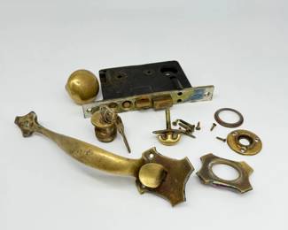 121 NorwalkLockCoAntiqueDoorHardwarewKey