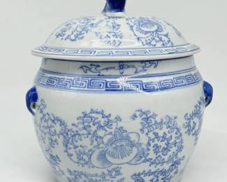 67 VintageChineseBlueWhitePorcelainGingerJar
