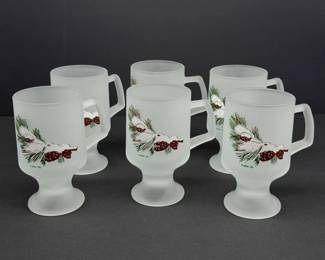 35 VintageTiaraFrostedWinterPineconeGlassMugs