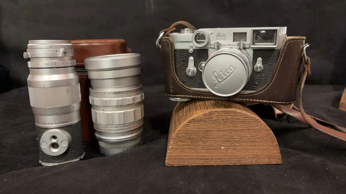 Leica M3 Camera Leitz Lenses