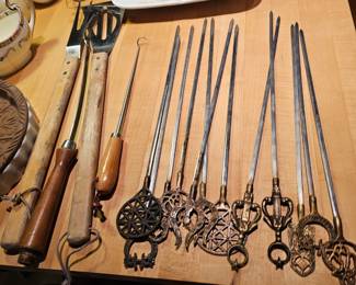 Ornate turkey skewers, BBQ Spatula & Fork, BBQ tongs
