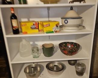 Bunt pans, Windex, plastic bags