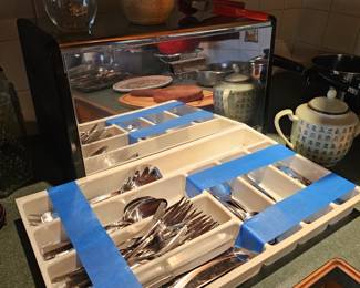 Full set ready to go casual everyday silverware set, Ceramic teapot, glass and ceramic cream pitchers