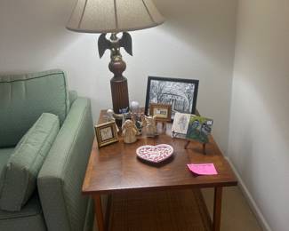 Early American eagle lamp and MCM end table