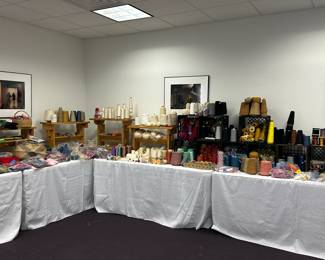 Yarn - cotton, linen, wool and more. All kinds of colorful yarn and natural colors.