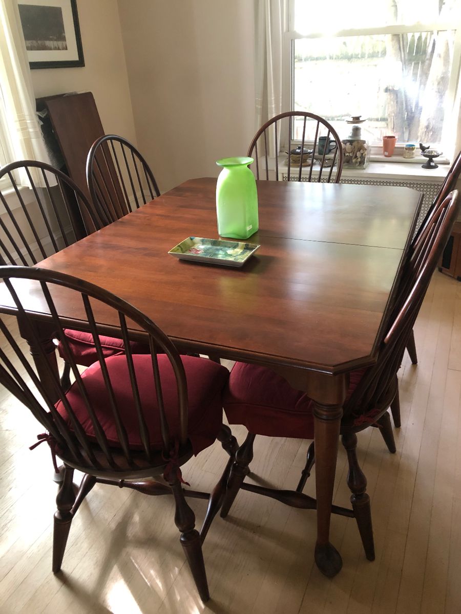 Nichols & Stone Cherry Table 6 chairs & 2 leaves.  Well cared for in great condition.   42w x 54 long x 29 tall  2  leaves