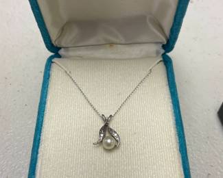 14kt Necklace