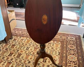 Tilt top