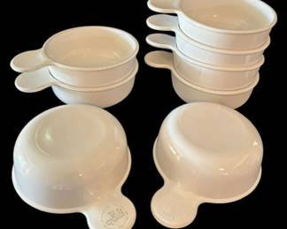8 Corningware grab it Bowls