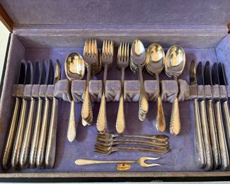 Holmes & Edwards Flatware Silverware Set w/ Wood Case 