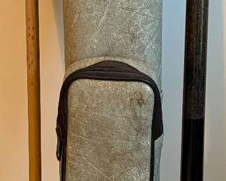 Meucci Pool Cue / Billiards w/ Case