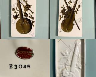Pair Enesco Japan E3045 Musical Ceramic Plaques