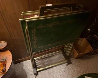 TV TRAYS ON STAND