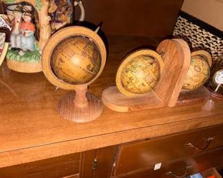 GLOBE BOOKENDS, SMALL GLOBE AND DOME CLOCK