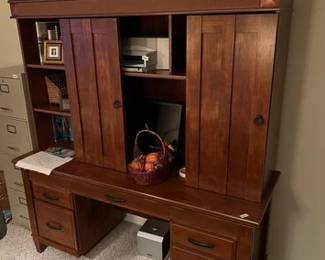 WOODEN DESK WITH HUTCH