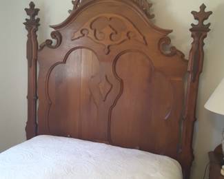 How gorgeous is this antique Victorian hand carved bed. It is a fabulous piece!