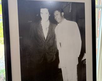 2 Kings BB King & Elvis the owner was an attn for the music industry