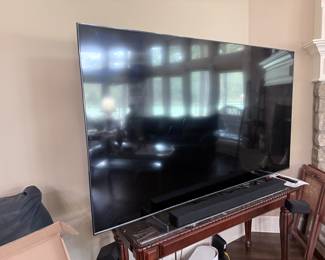 TV SoundBar W Speakers275.00