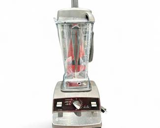 Vitamix 6300 Professional-Grade Blender (VM0102B)