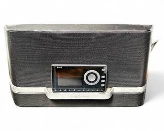Sirius XM Satellite Portable Speaker Dock 8C204402 M