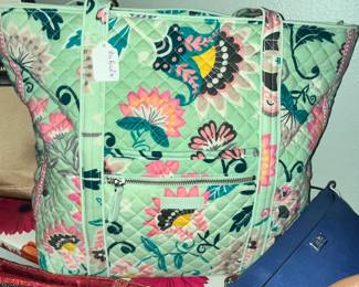 VERA BRADLEY BAG