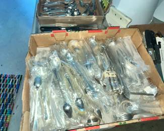 New flatware in packages