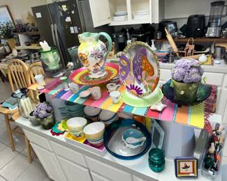 Island full of colorful pieces!